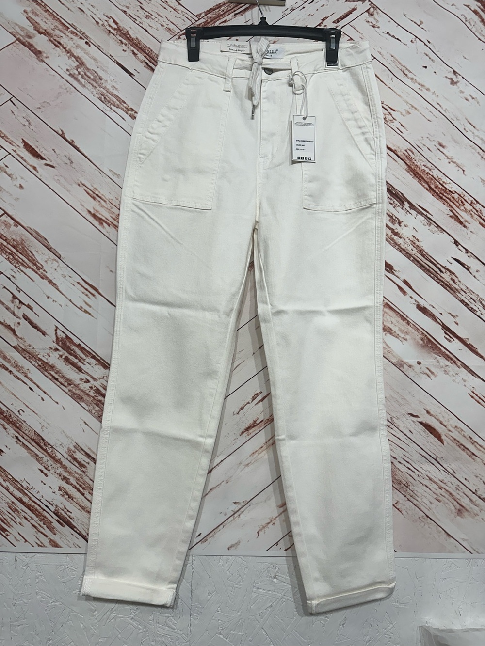 NWT Judy Blue white High-Rise Straight Leg Utility Jeans